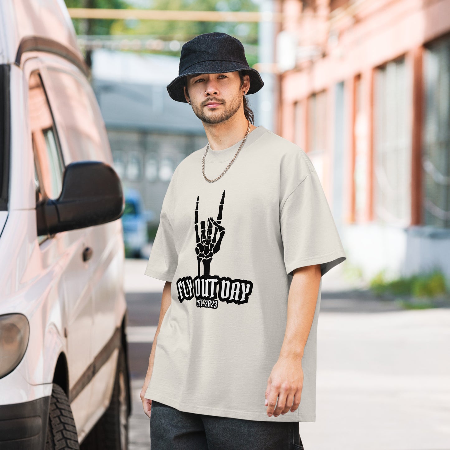 Fly Out Day - Horns Oversized T-Shirt Faded Bone